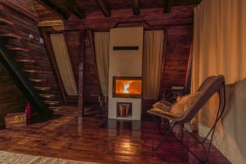 Love shack Cabin in Mušići, near Divčibare, beautiful landscape, unique design (Love shack Cabin in Musici, near Divcibare, beautiful landscape, unique design) in Mionica