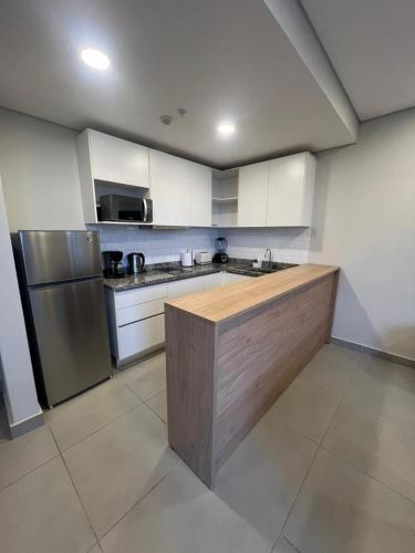 Stylish 2 Bedroom Apt In Molas Lopez in 伊帕內