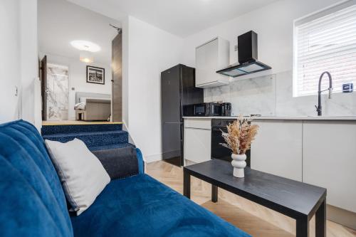City & Stadium Stay Kitchen Wm Free Parking, Liverpool (photo 2)