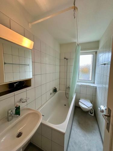 Simple and Comfortable 2BR Apartment in Zurich, Zúrich (foto 7)