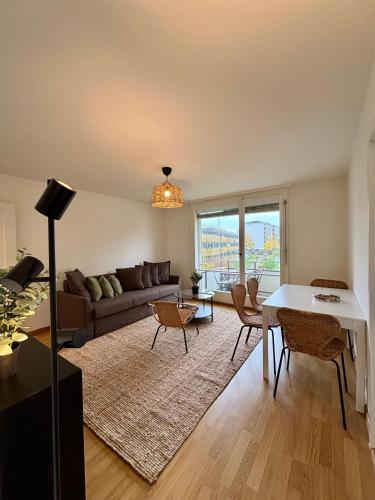 Simple and Comfortable 2BR Apartment in Zurich, Zúrich (foto 2)