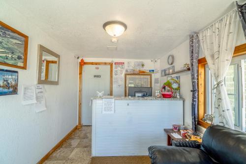 Vestabils, Green Acre Motel by OYO Near Rush County Airport in La Crosse (KS)