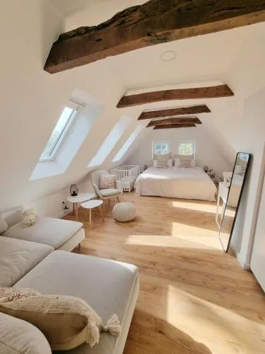 Lichtdurchflutete Dachgeschosswohnung mit Charme in Goldenstedt, Deutschland