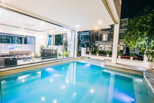 Πισίνα, Villa Centrel FLC Sầm Sơn Vị Trí Gần Bãi Biển (Villa Centrel FLC Sam Son Vi Tri Gan Bai Bien) in Thanh Hoá / Sầm Sơn Beach