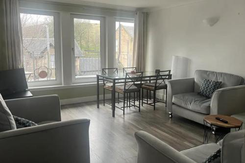 Stunning 2 Bed Apt in Edinburgh - Incredible views - image 13