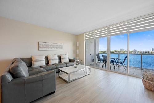 Golden Bay 509 in Miami Beach, USA