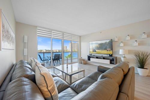 Golden Bay 509 in Miami Beach, USA