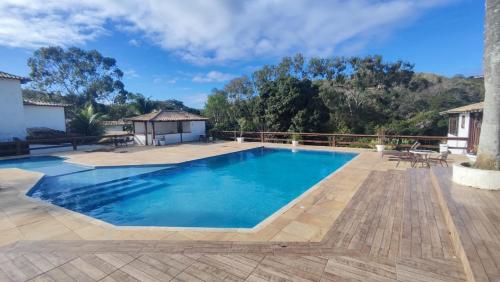 Exclusiva casa em Geriba com vista para o mar