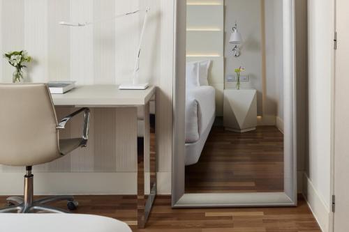 2 twin beds