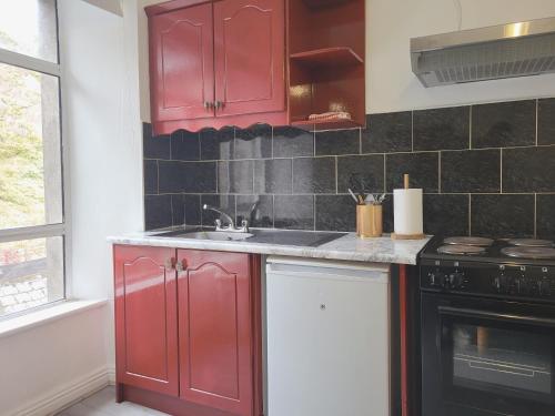 Cosy Cork Studio - cosyincork in Saint Luke's Cross