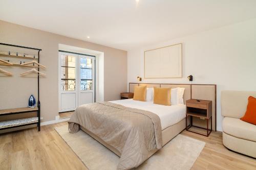 WHome Old Town Flat with a Modern Touch, Lizbona