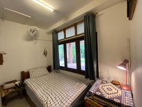 Ashi Guesthouse Chiangdao - Tap to explore photos