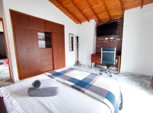 Acogedor apartamento cerca al tranvía 301, Medellín (foto 8)