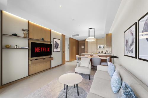 VayK - Exceptional 2BR at Address Dubai Opera, Дубай (фото 7)
