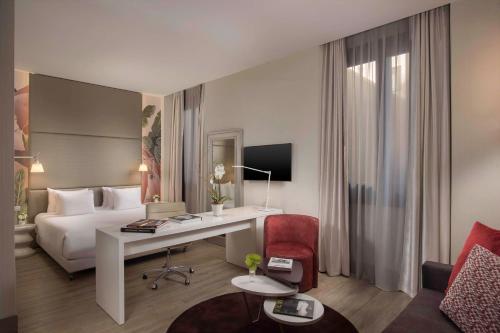 NH Milano Touring - image 9
