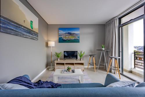 Beach Break Bliss - Cozy retreat with mountain views, Bloubergstrand (photo 5)