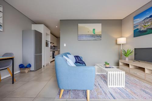 Beach Break Bliss - Cozy retreat with mountain views, Bloubergstrand (photo 7)