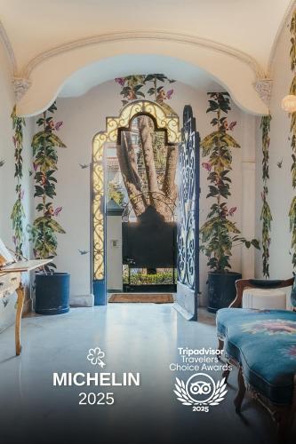 Pug Seal Polanco Allan Poe