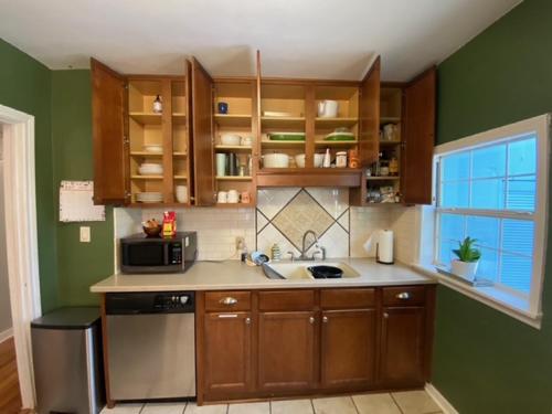 Midtown Cottage Close To Fsudowntown in Glendale