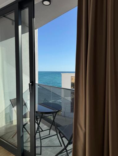 Seaview Komina apartments in 烏耶哈