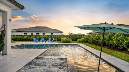 Villa Oasis with Pool Gateway to Miami & Keys, Homestead