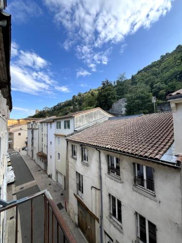 Studio calme à 2 pas du Rhône - Wifi rapide - Location saisonnière - Tournon-sur-Rhône