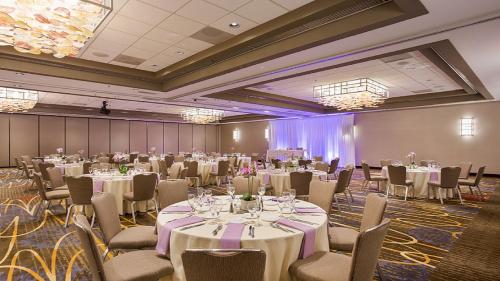Crowne Plaza Hotel Foster City-San Mateo an IHG Hotel - image 6