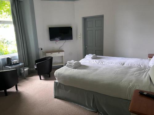 Twin room, family