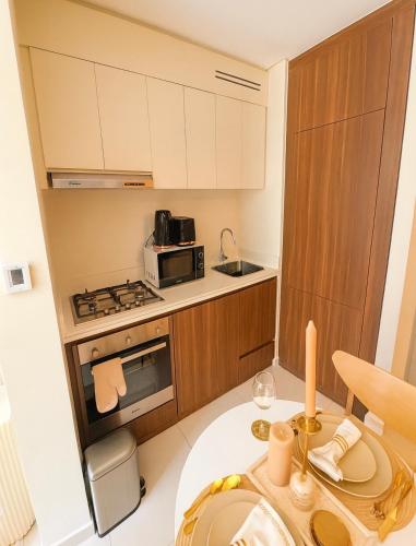 Modern 1BR Near Burj Khalifa Business Bay Reva Apt, Dubaï (photo 8)