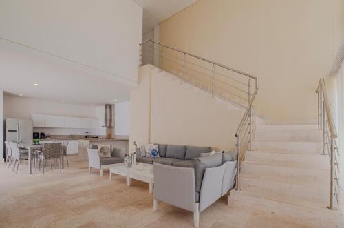 Exclusiva casa en Baru con piscina y playa privada in Santa Ana