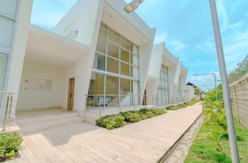 Exclusiva casa en Baru con piscina y playa privada in Santa Ana