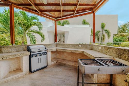 Exclusiva casa en Baru con piscina y playa privada in Santa Ana