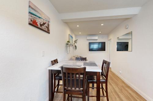 Fair Weather in Newport Beach Városközpont