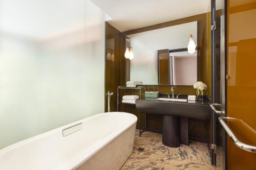 Holiday Inn Shanghai Minhang Center by IHG, Szanghaj (zdjęcie 6)