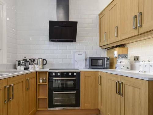 廚房, Ladybower Apartment Central Glossop in 格洛索普