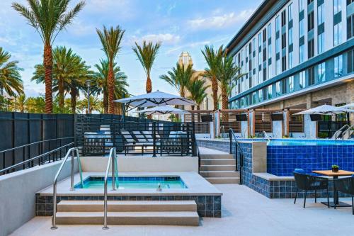Swimming pool, Element by Marriott Las Vegas Symphony Park in Fremont Street