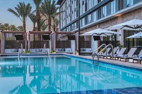 Element by Marriott Las Vegas Symphony Park - image 11