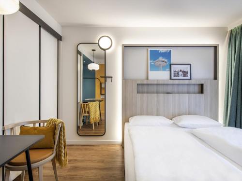 2 twin beds