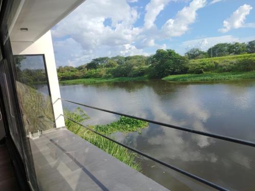 Rio 3 Spacious Loft with incredible river views in Jose Maria Pino Suarez