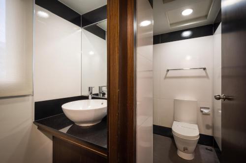 Superior Double Room image 3