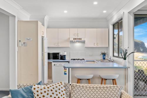 Forresters Dunes - Whole House in Forresters Beach