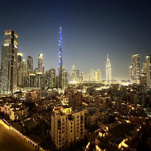 Bellevue Towers Luxurious Burj Khalifa, Full Downtown & Old-town Views, Dubai (photo 2)