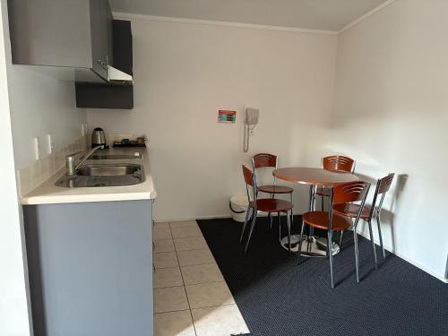 ห้องครัว, Ascot Motor Lodge in นิวทาวน์