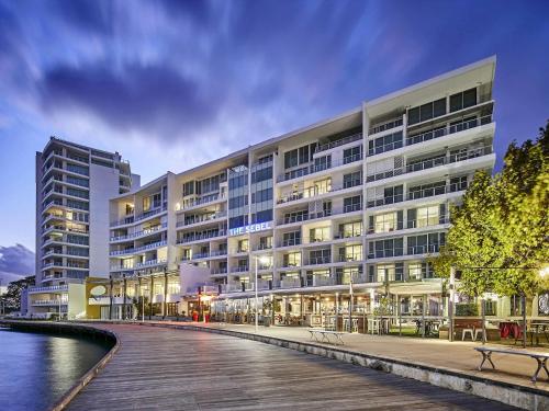 ทัศนียภาพภายนอกโรงแรม, เดอะเซเบล มันดูราห์ (The Sebel Mandurah) in แมนดูร่าห์