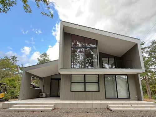 Modern Spacious 4 Bedroom, 4 Bath Near Hakuba47