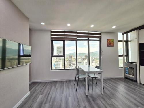 Gold Ocean Apartment Nha Trang - image 2