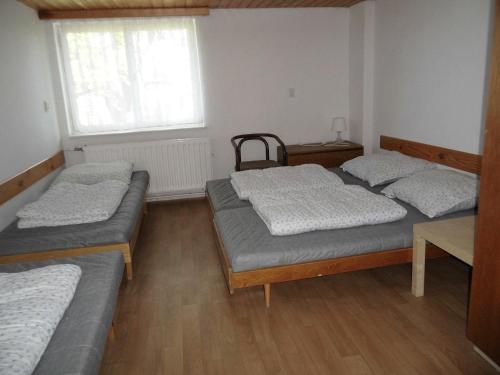 Turistická ubytovna Zámeček - image 14