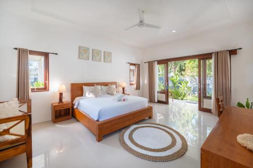 Nusa Indah Onai Hotel Room Type - Deluxe Double Room