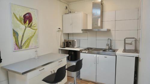 Fresh And Cozy Little House 30km In Täby, Stockholm (photo 8)