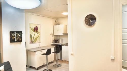 Fresh And Cozy Little House 30km In Täby, Stockholm (photo 3)